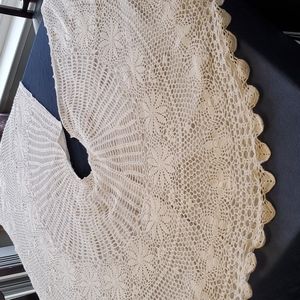 ***VINTAGE ***Crochete Christmas tree skirt